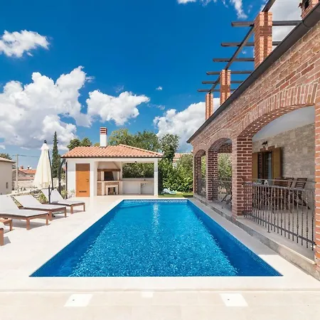 Villa Ingrid *